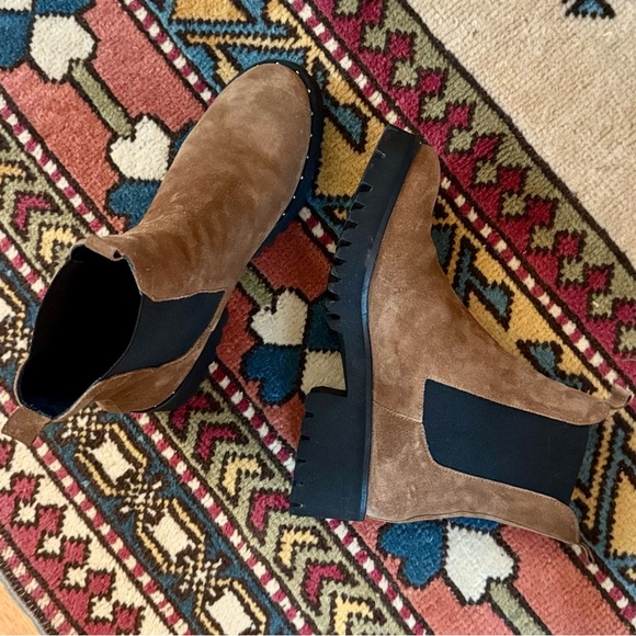 Freda Salvador Brooke Suede Chelsea Boots - Picture 3 of 6